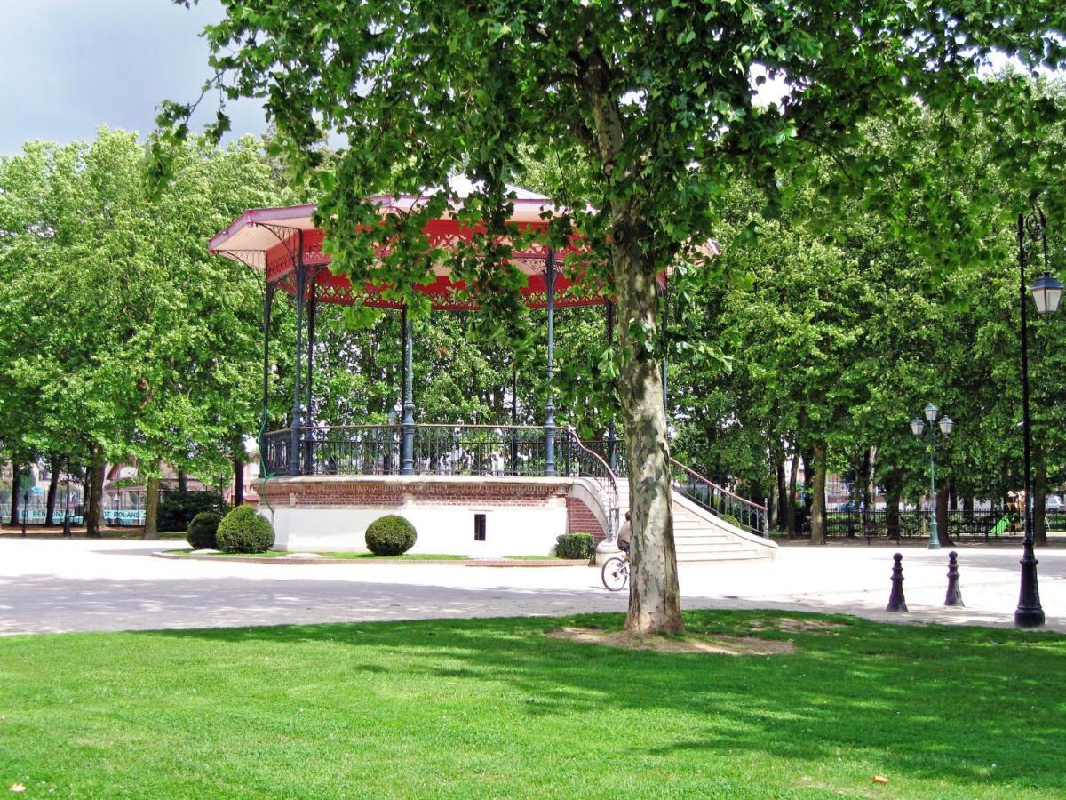 Spacious Quentoinise Town House Saint-Quentin  Esterno foto