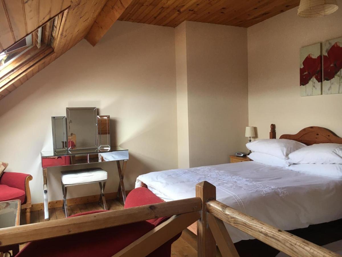 Spacious Quentoinise Town House Saint-Quentin  Esterno foto